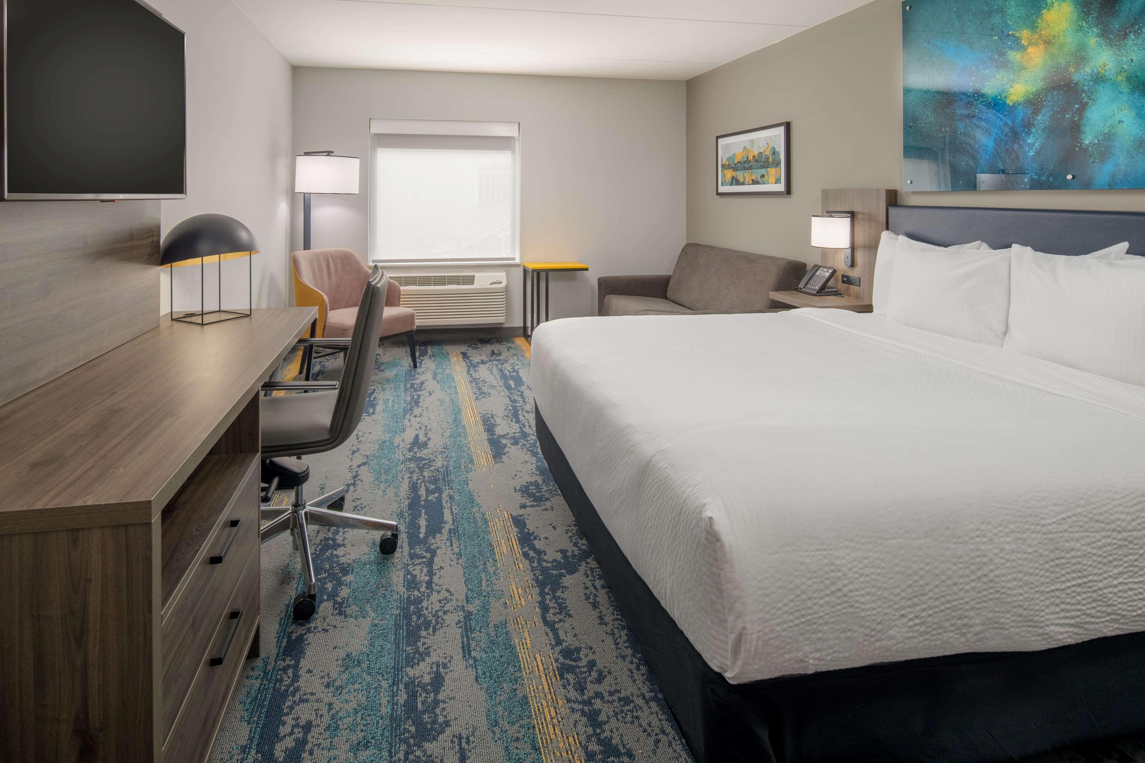 La Quinta Inn & Suites By Wyndham Spokane Downtown Екстериор снимка