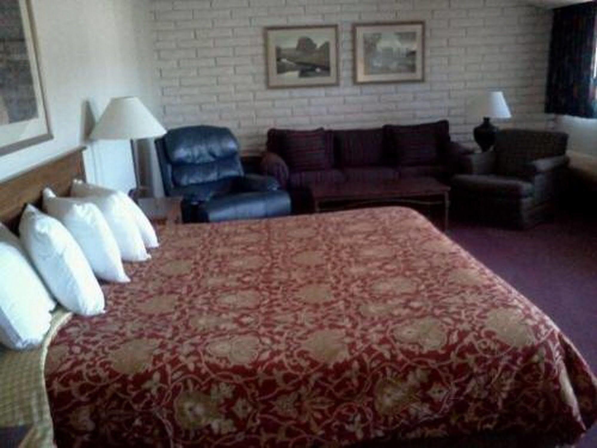 La Quinta Inn & Suites By Wyndham Spokane Downtown Екстериор снимка