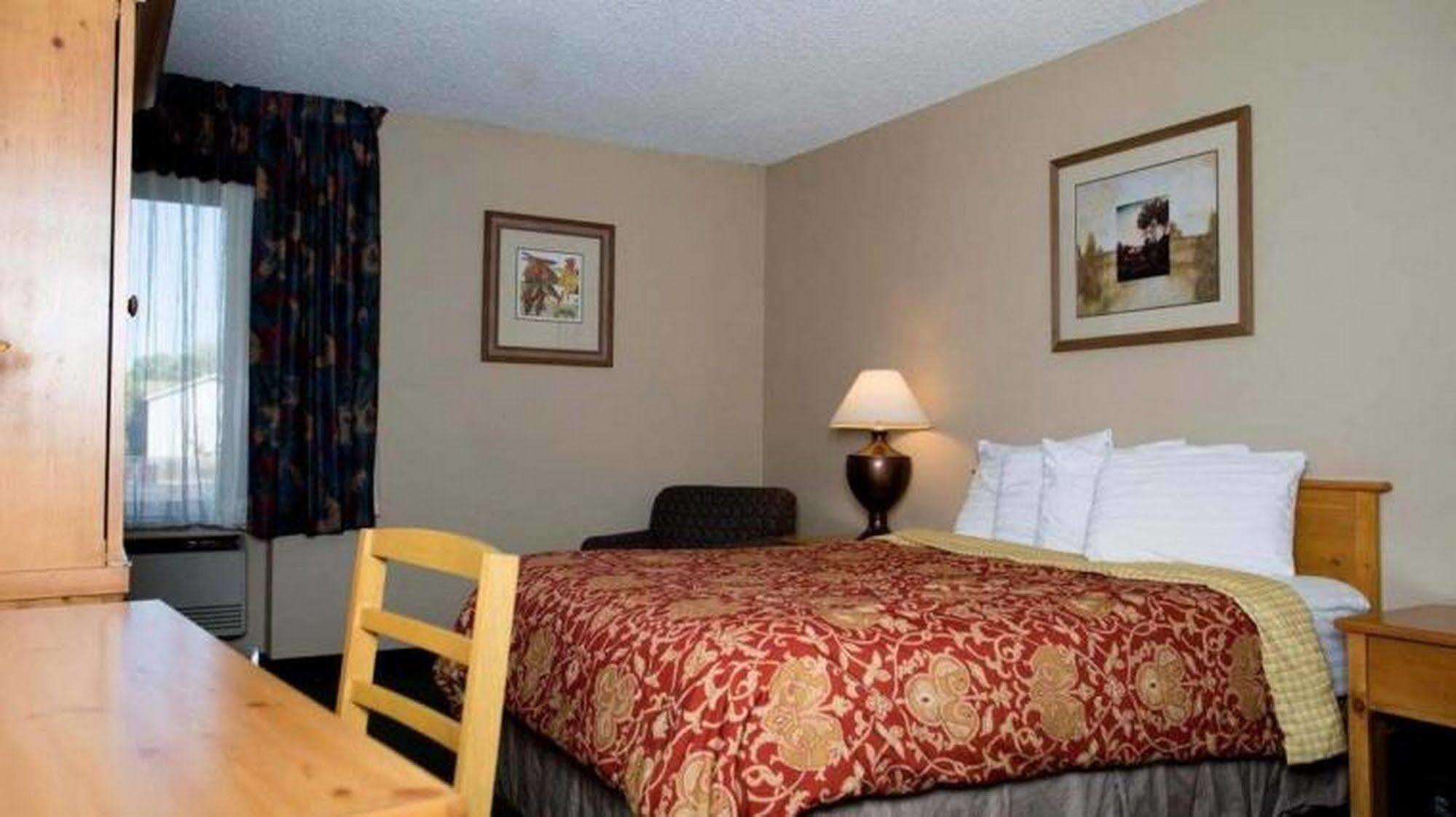 La Quinta Inn & Suites By Wyndham Spokane Downtown Екстериор снимка