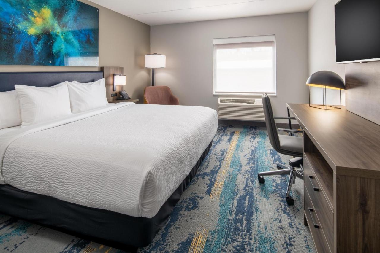 La Quinta Inn & Suites By Wyndham Spokane Downtown Екстериор снимка